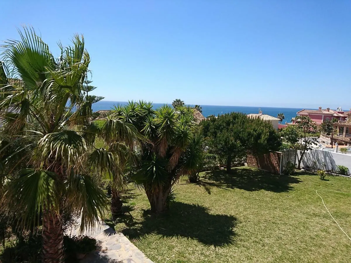 Chibuli Villa El Faro Feriehus